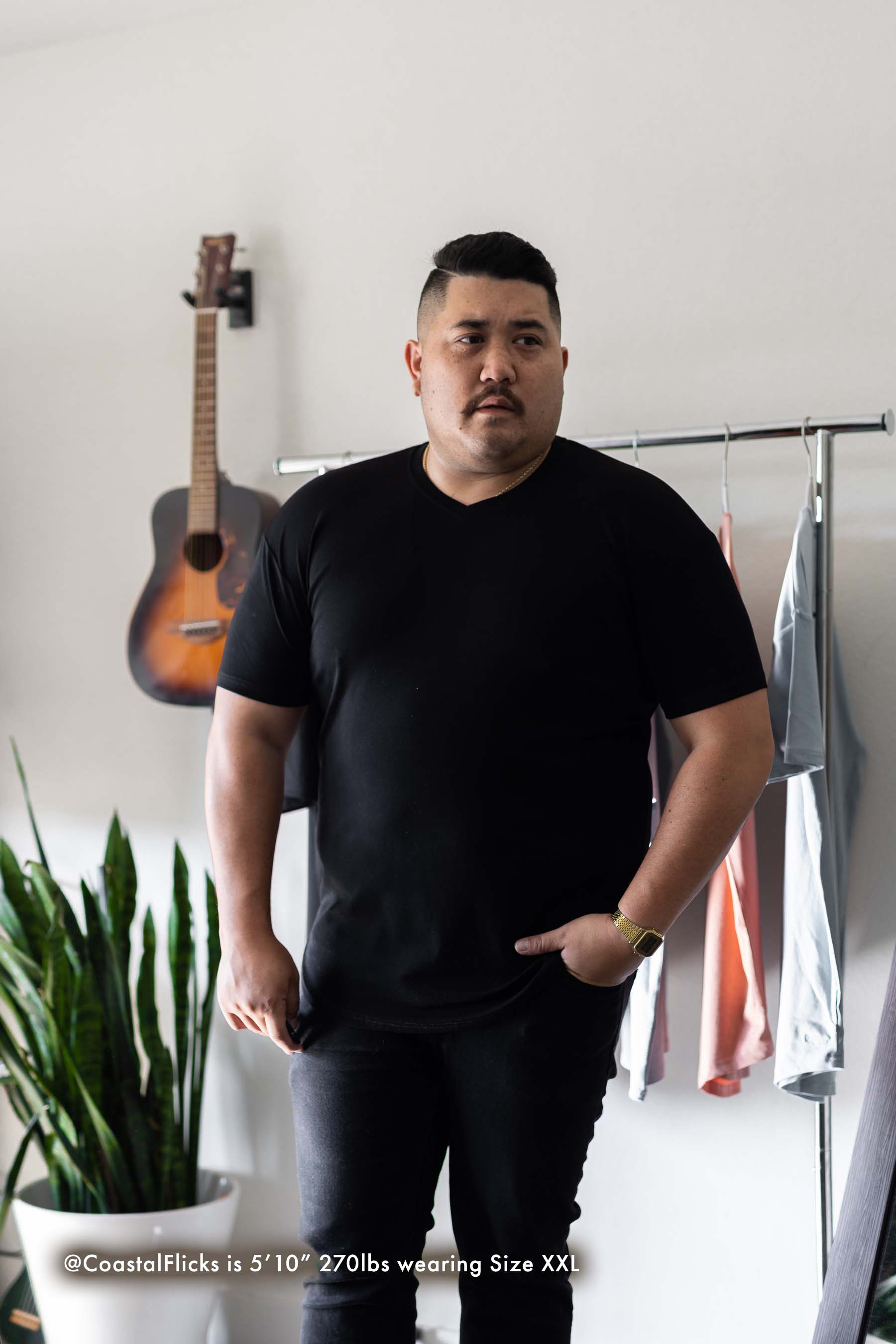 Curve V-Neck T-Shirt: White