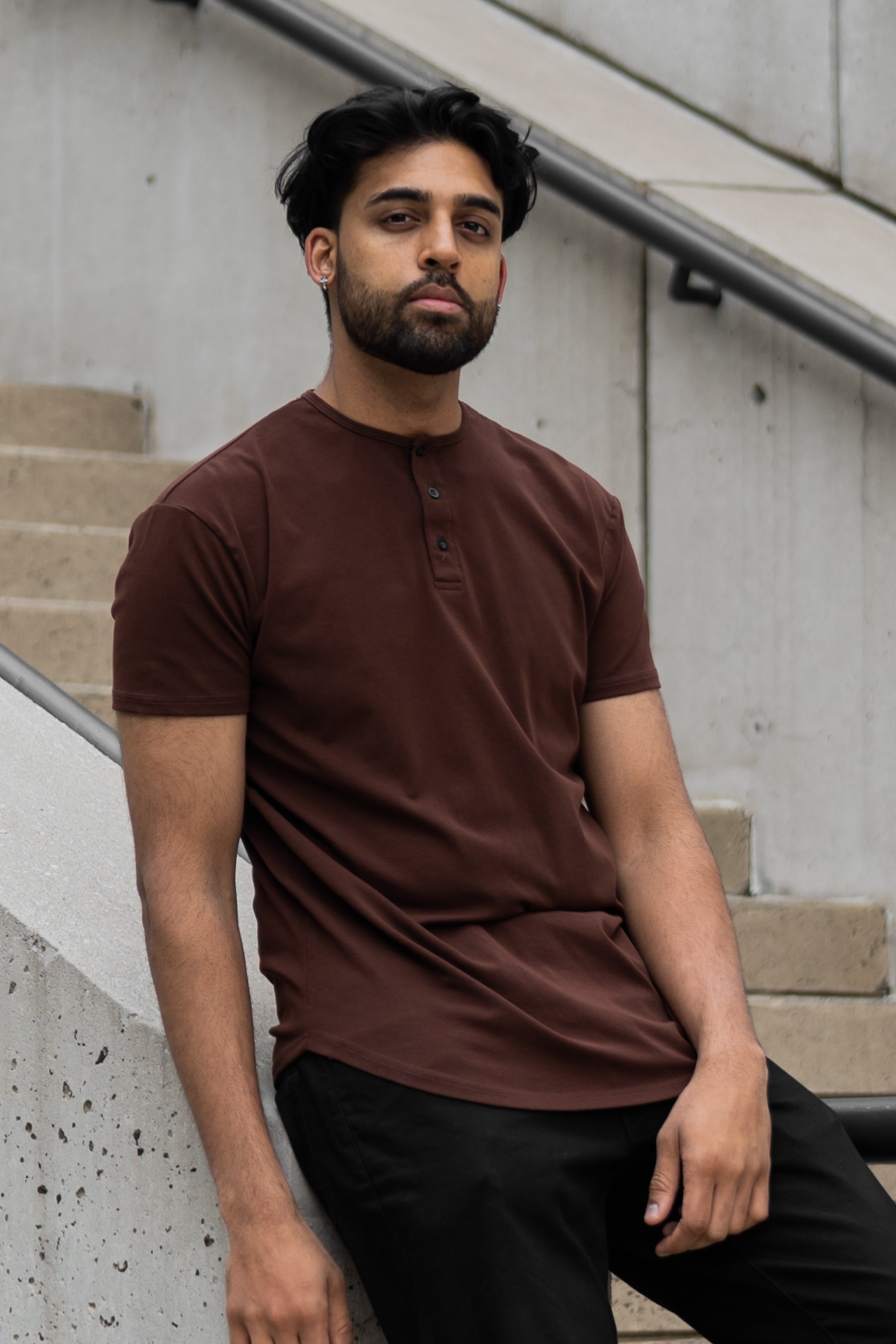 Curve Henley T-Shirt: Apricot