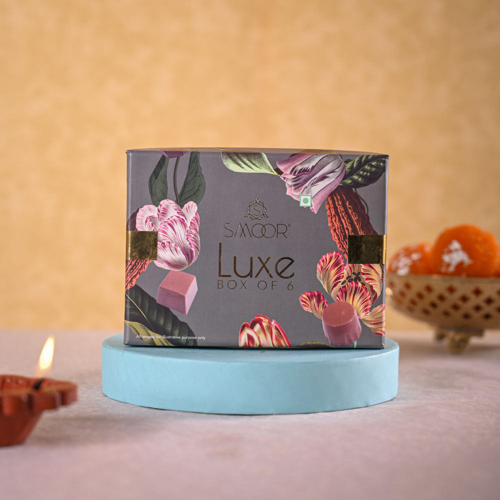 Snake Golden Hahnii & Epiphany Gourmet Nutty Delights Diwali Combo