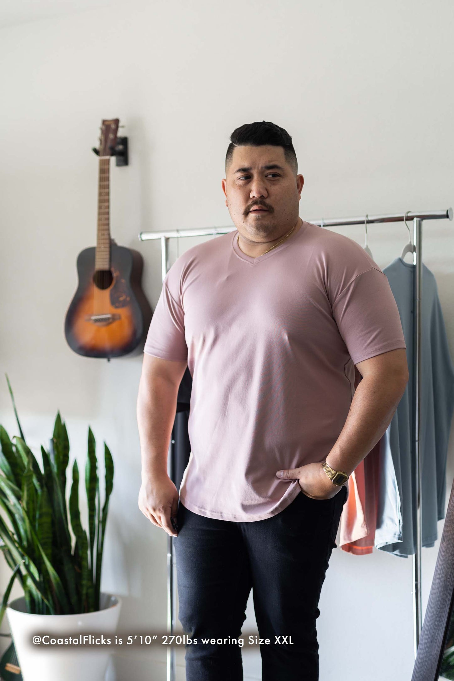 Curve V-Neck T-Shirt: Mauve