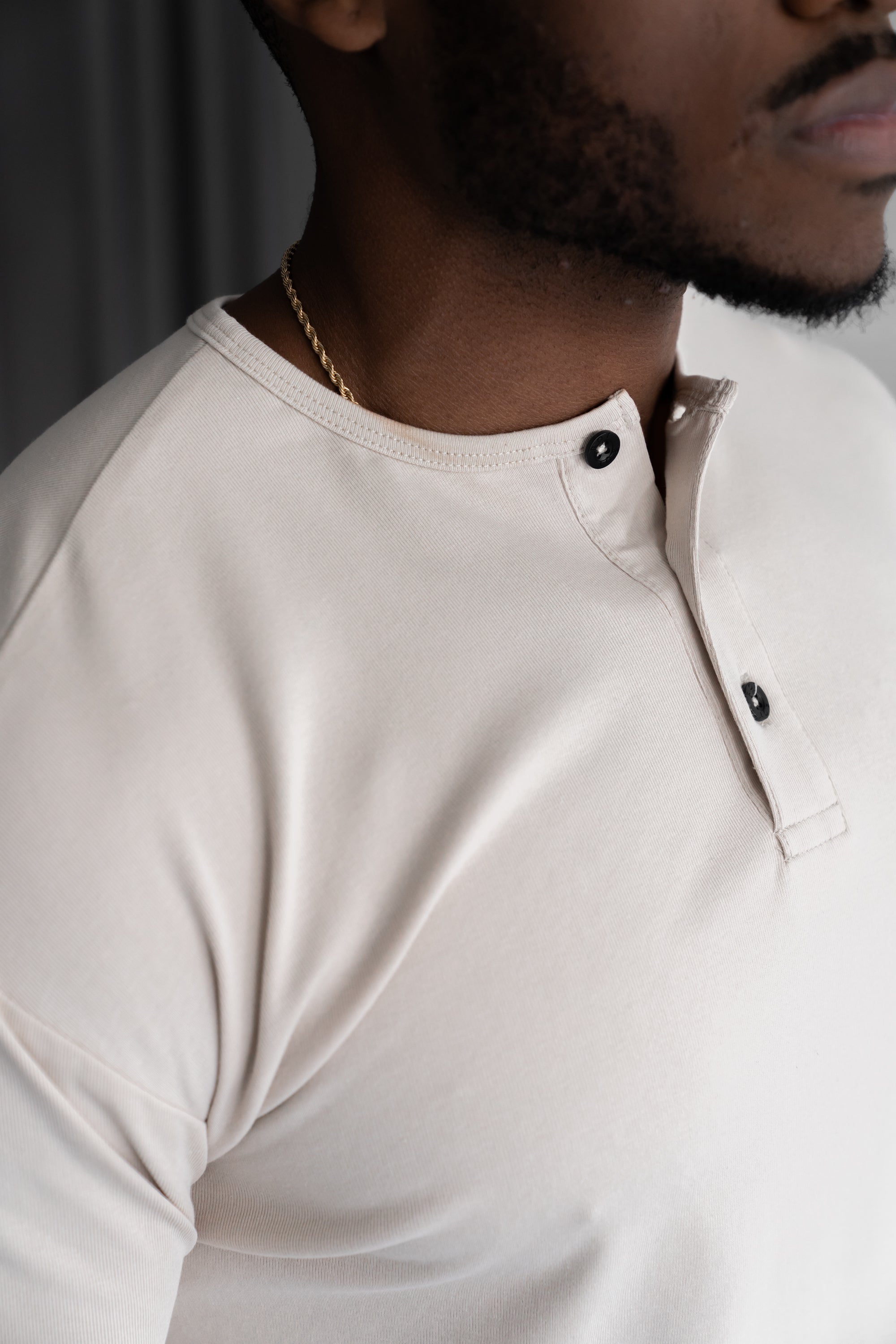 Curve Henley T-Shirt: Apricot