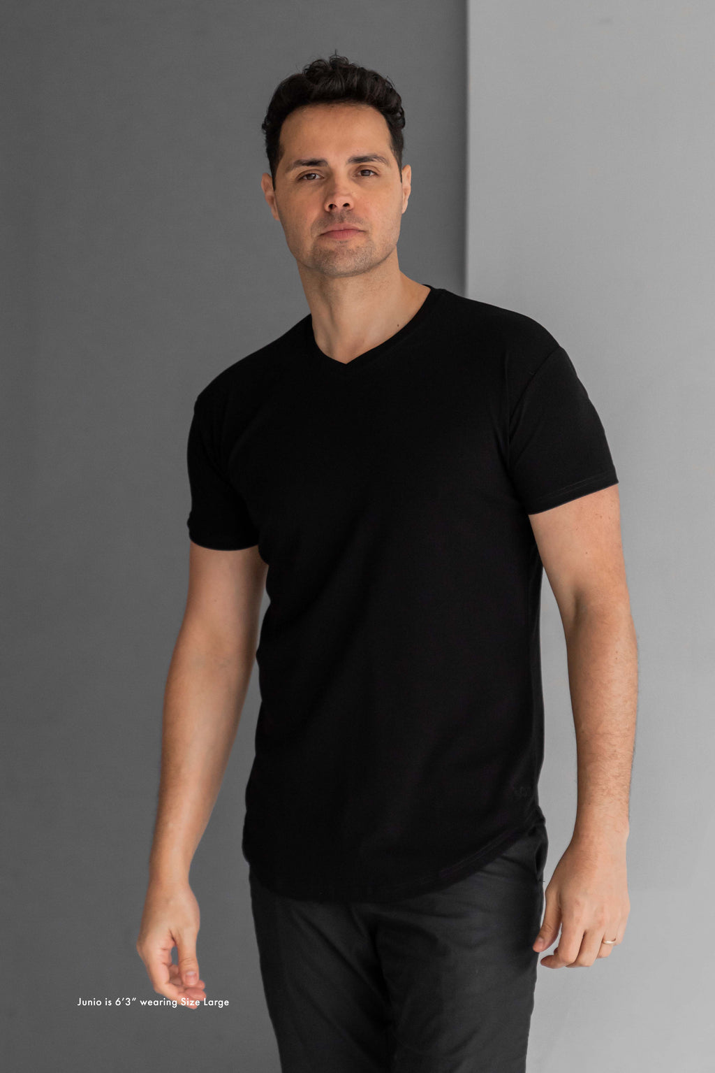 Curve V-Neck T-Shirt: Black