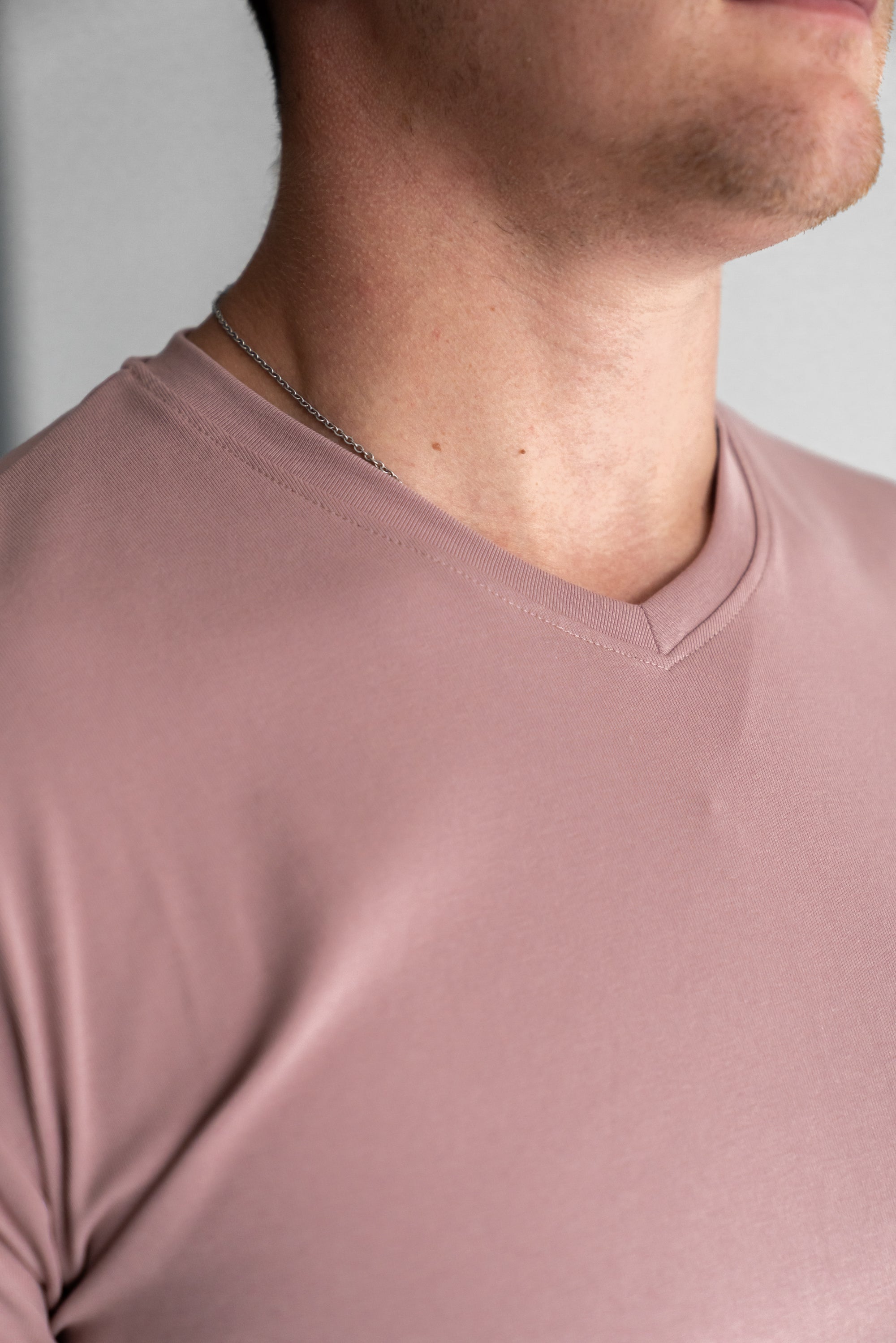 Curve V-Neck T-Shirt - Rule Of Threads