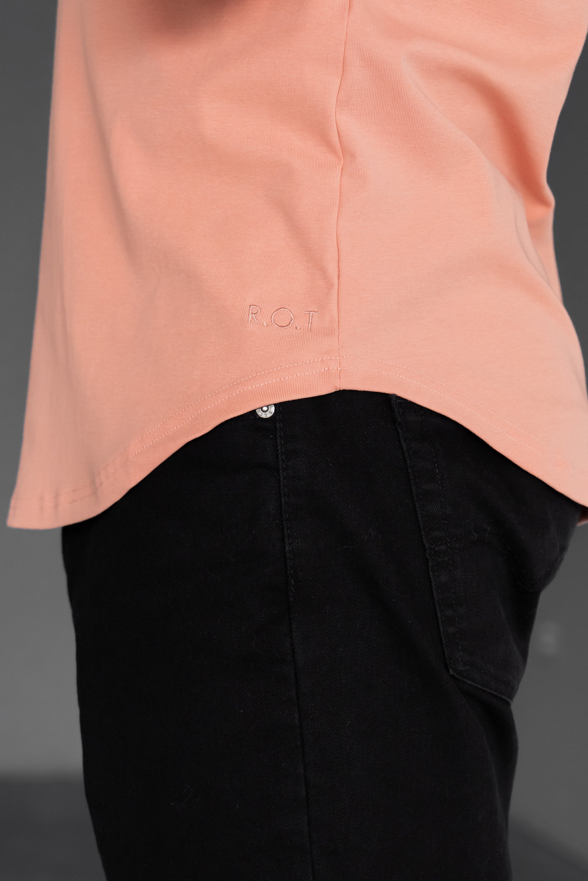 Curve Crew T-Shirt: Mauve