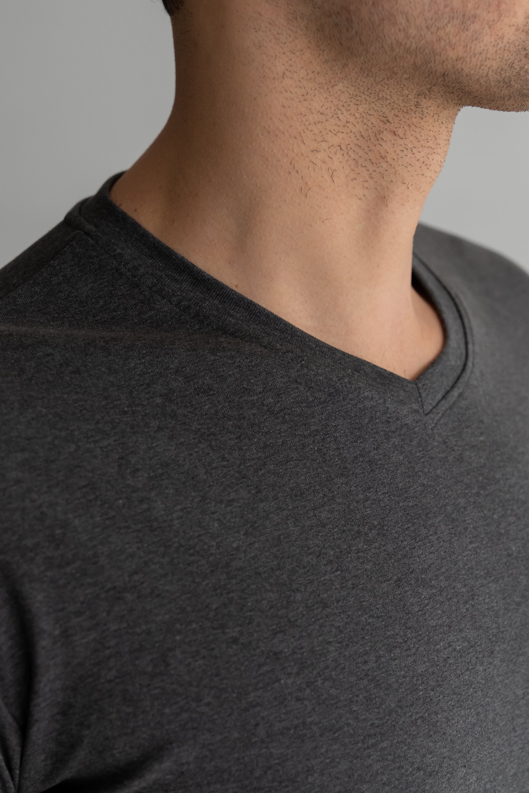 Curve V-Neck T-Shirt: NY Blue