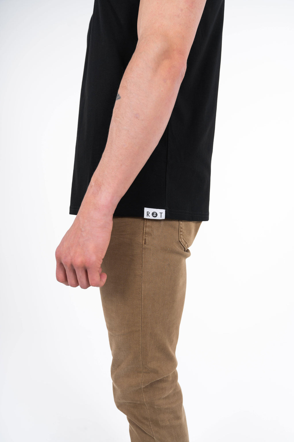 Classic Henley T-Shirt: Apricot - Rule Of Threads