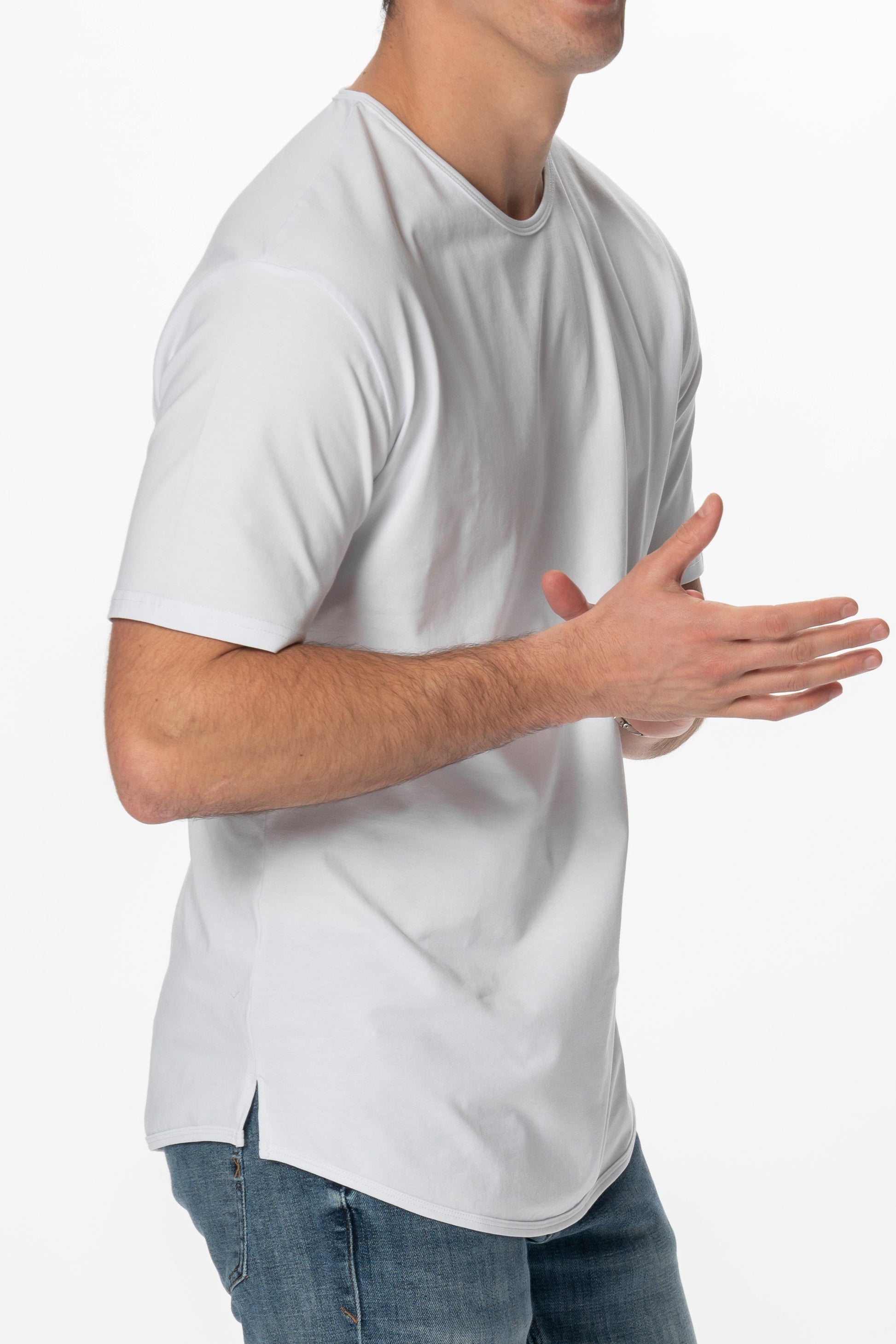 Curve-Split Crew T-Shirt: White - Rule Of Threads
