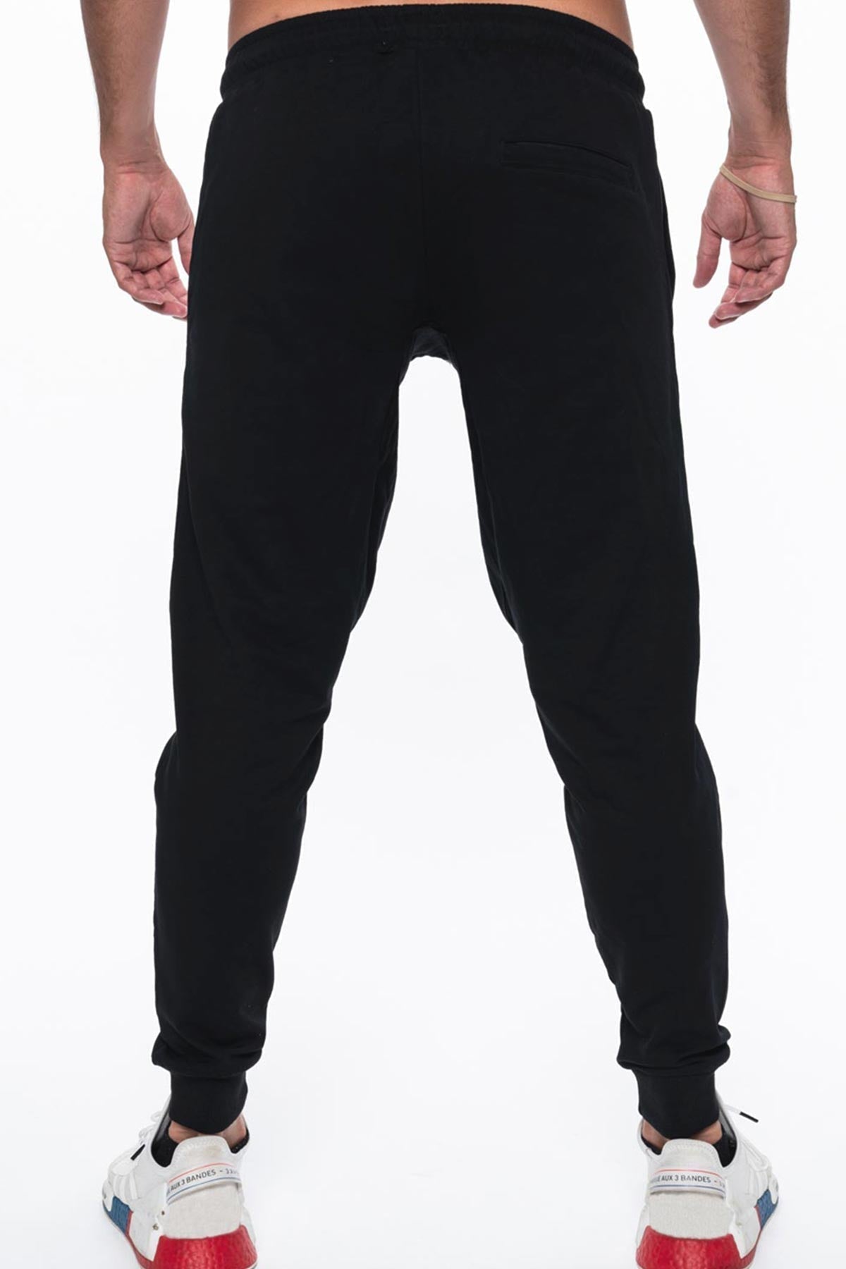 The Jogger: Black - Rule Of Threads